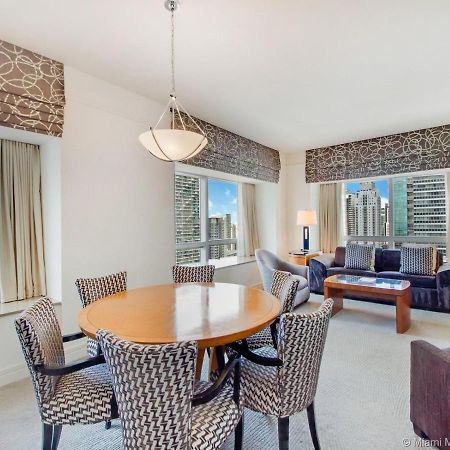Four Seasons Hotel Miami - Luxury Private Residences Екстер'єр фото