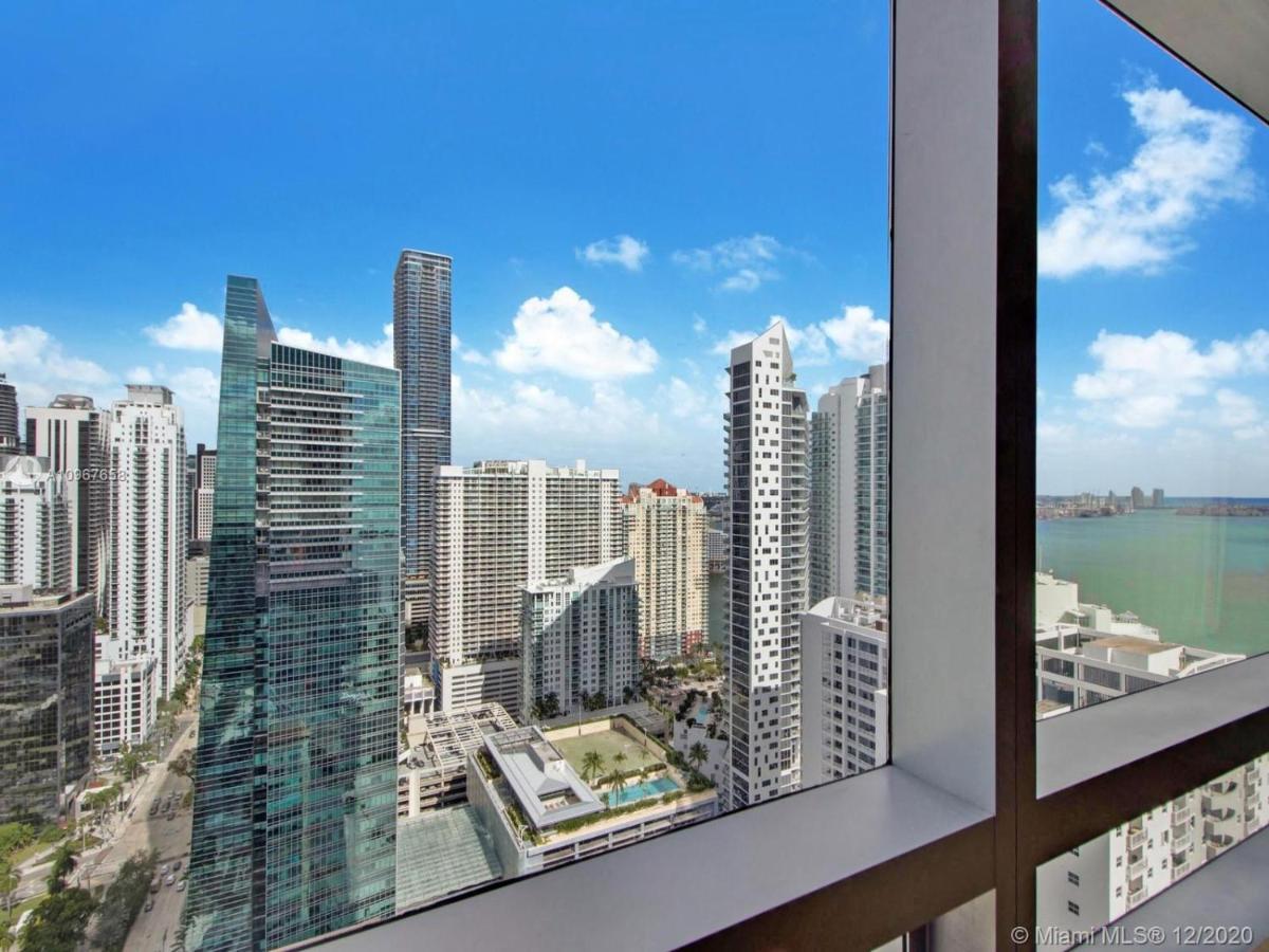Four Seasons Hotel Miami - Luxury Private Residences Екстер'єр фото
