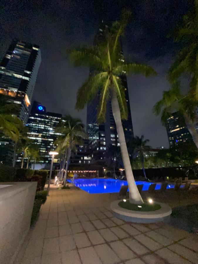 Four Seasons Hotel Miami - Luxury Private Residences Екстер'єр фото