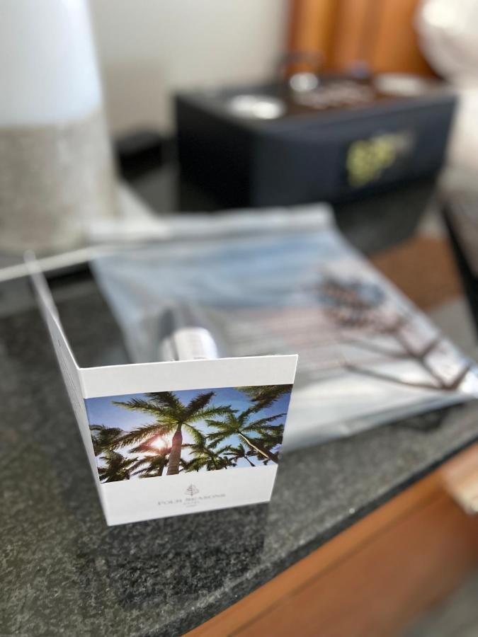 Four Seasons Hotel Miami - Luxury Private Residences Екстер'єр фото