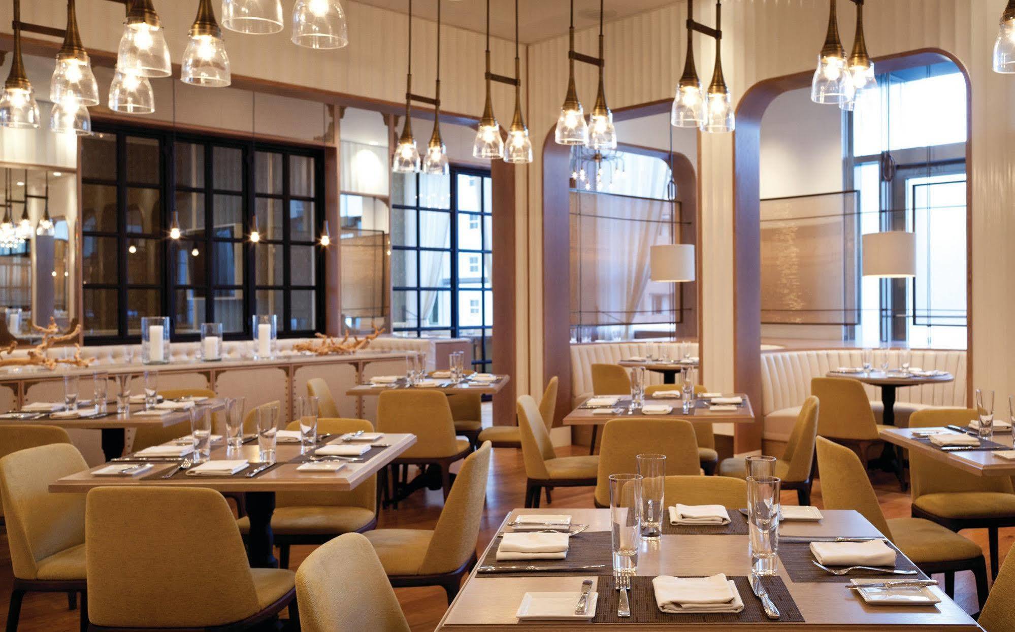Four Seasons Hotel Miami - Luxury Private Residences Екстер'єр фото