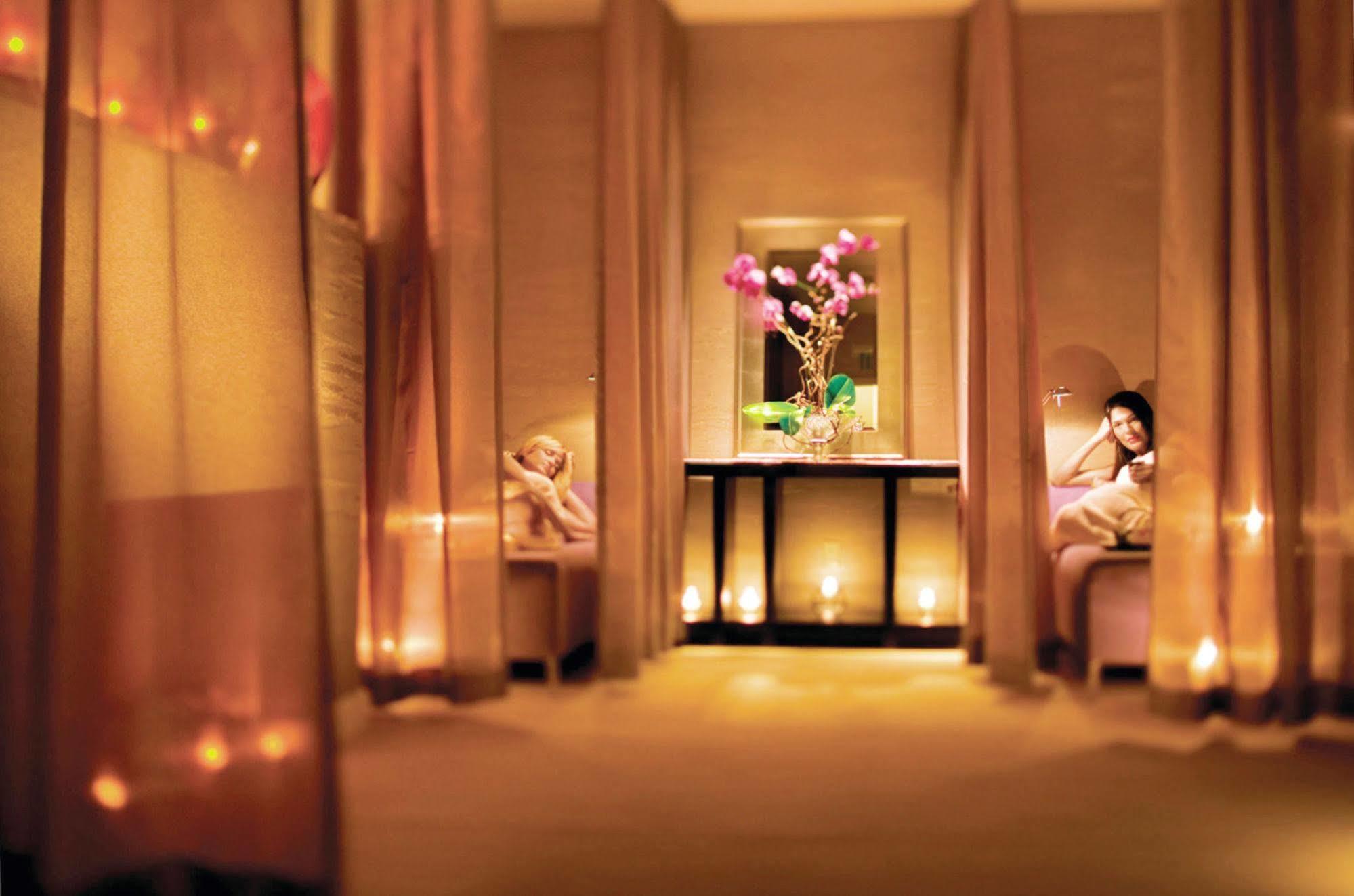 Four Seasons Hotel Miami - Luxury Private Residences Екстер'єр фото